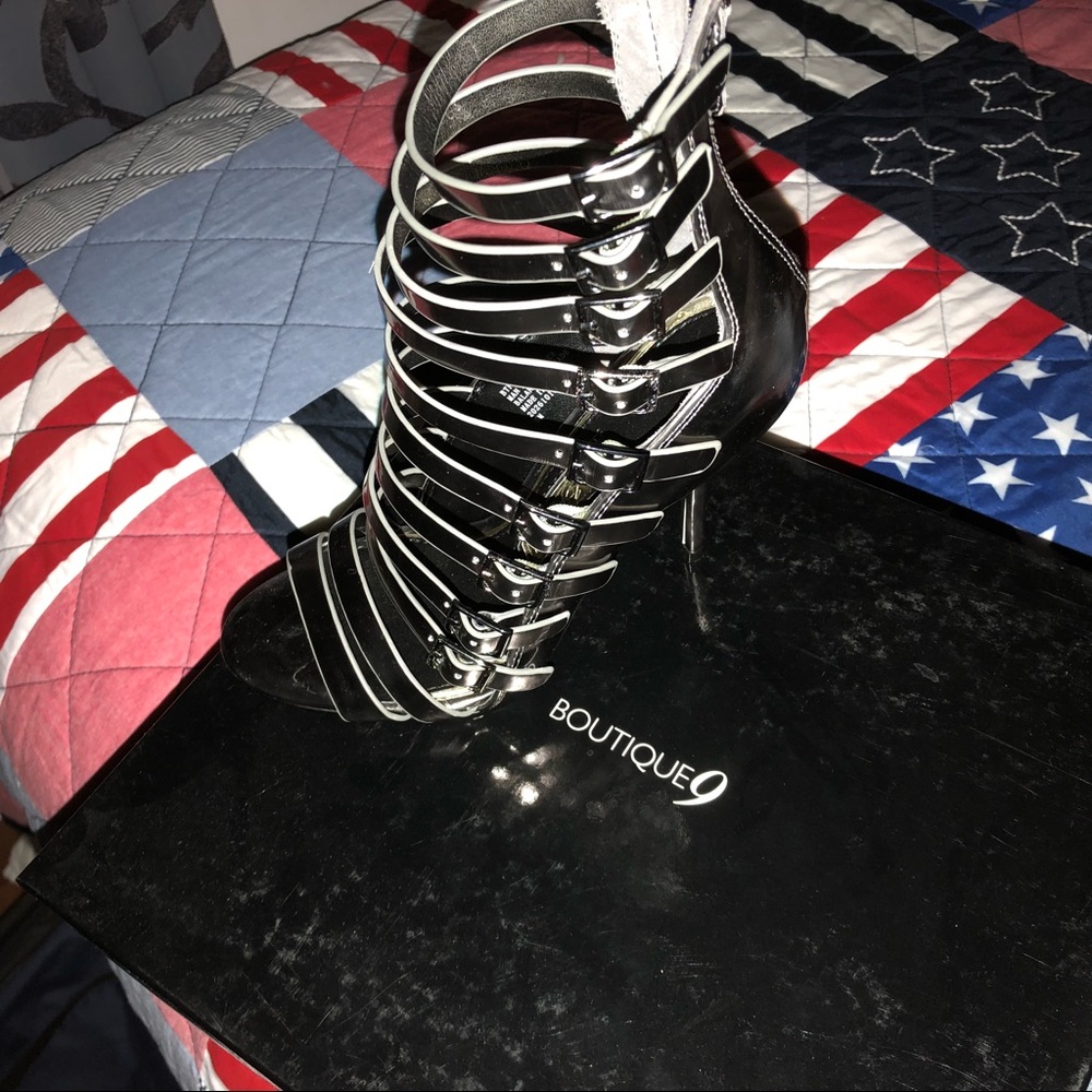 Gladiator sandals